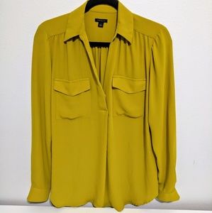 Ann Taylor yellow collar v-neck blouse